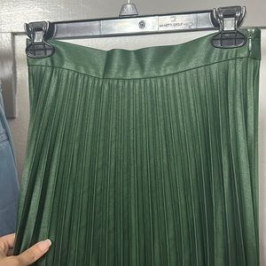 Zara pleated skirt